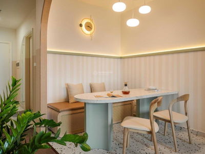 The Golden Palm Le Van Luong, Vietnam The Golden Palm Le Van Luong, Vietnam