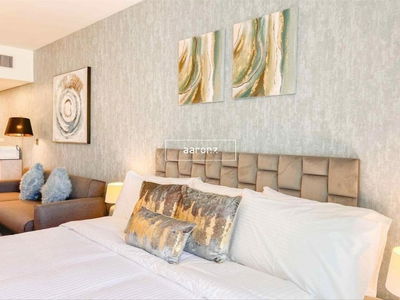 Movenpick Jumeirah Lakes Towers