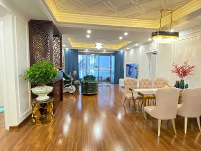 Dreamland Bonanza, Vietnam Dreamland Bonanza, Vietnam