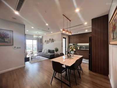 Hoang Thanh Pearl, Vietnam Hoang Thanh Pearl, Vietnam