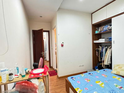 Green Stars, Vietnam Green Stars, Vietnam