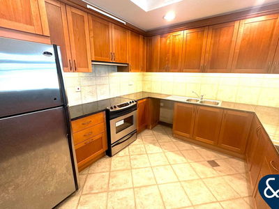 Emaar 6 Towers, United Arab Emirates  Emaar 6 Towers, United Arab Emirates