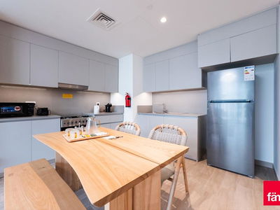 Breeze, United Arab Emirates  Breeze, United Arab Emirates