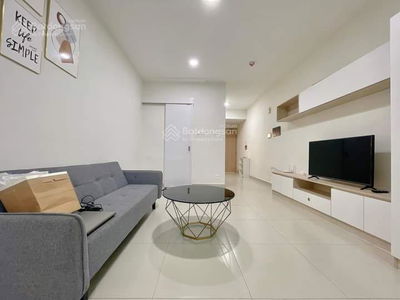 Topaz Twins, Vietnam  Topaz Twins, Vietnam