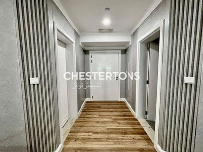 Marina Crown, United Arab Emirates  Marina Crown, United Arab Emirates