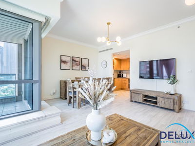 Al Murjan Building, United Arab Emirates  Al Murjan Building, United Arab Emirates