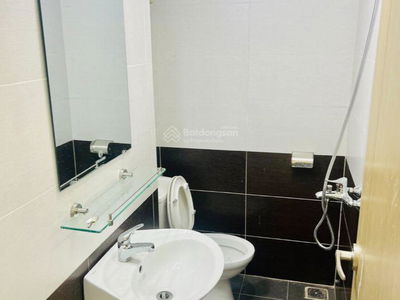 Golden Land 5, Vietnam  Golden Land 5, Vietnam