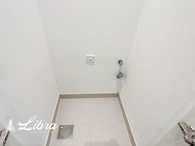 Burj Crown, United Arab Emirates  Burj Crown, United Arab Emirates