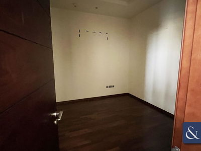 Sapphire, United Arab Emirates  Sapphire, United Arab Emirates