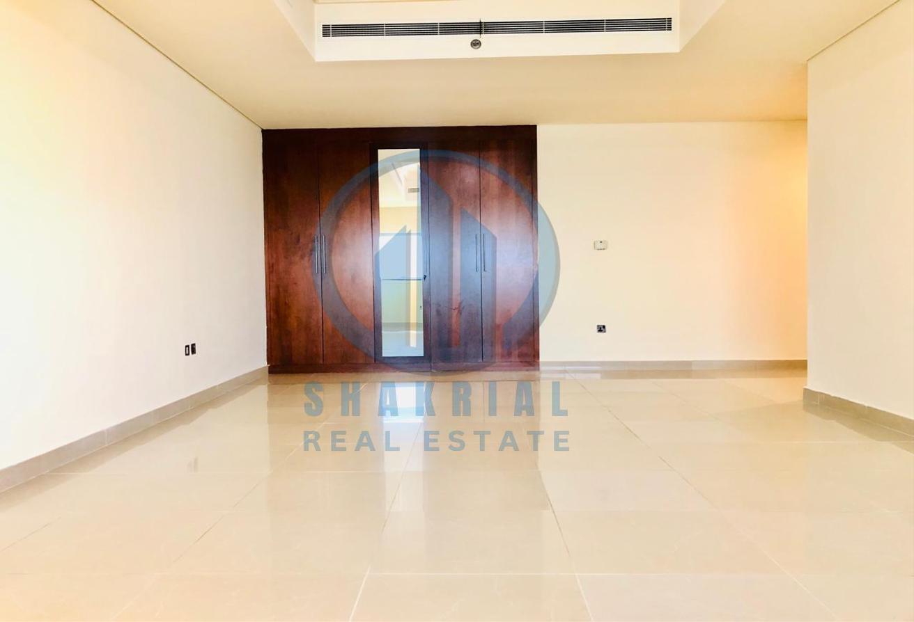 Silver Wave Tower, United Arab Emirates Silver Wave Tower, United Arab Emirates