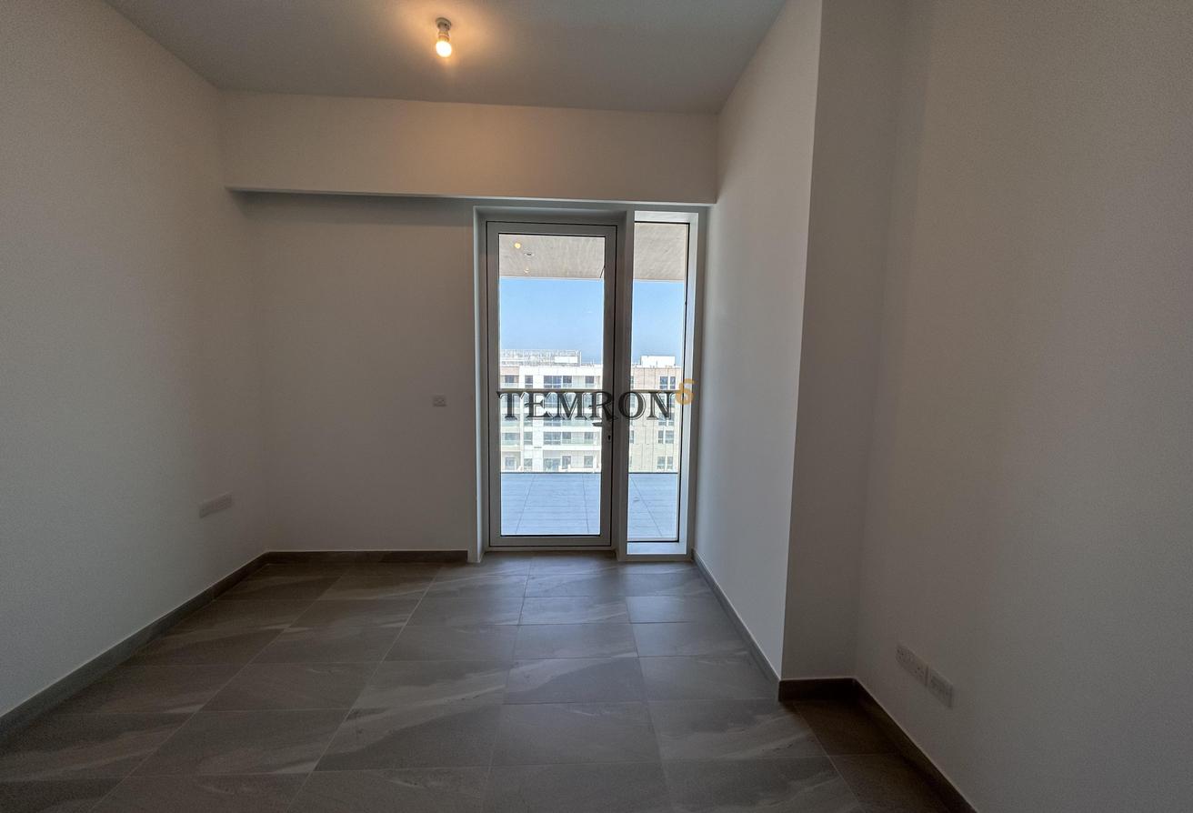 Qaryat Al Hidd, United Arab Emirates Qaryat Al Hidd, United Arab Emirates