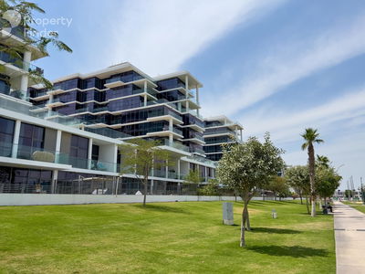 Golf Panorama A, United Arab Emirates  Golf Panorama A, United Arab Emirates