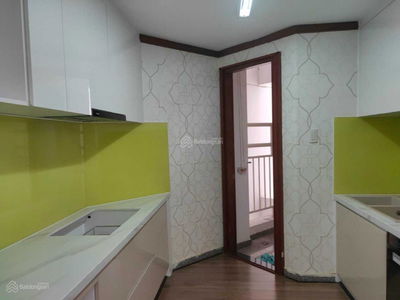 Hoang Anh Thanh Binh, Vietnam  Hoang Anh Thanh Binh, Vietnam