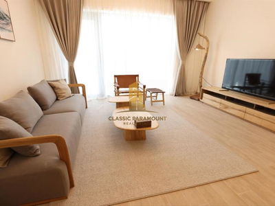 Breeze, United Arab Emirates  Breeze, United Arab Emirates