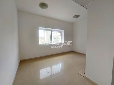 Zakhir Tower 3, United Arab Emirates  Zakhir Tower 3, United Arab Emirates