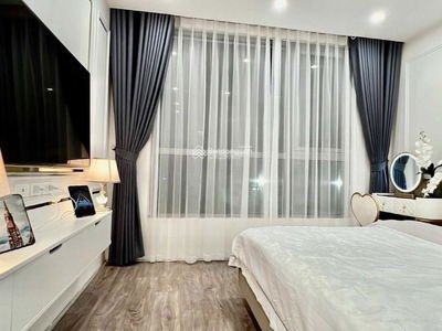 Him Lam Cho Lon, Vietnam Him Lam Cho Lon, Vietnam