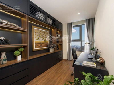 Golden Land, Vietnam Golden Land, Vietnam