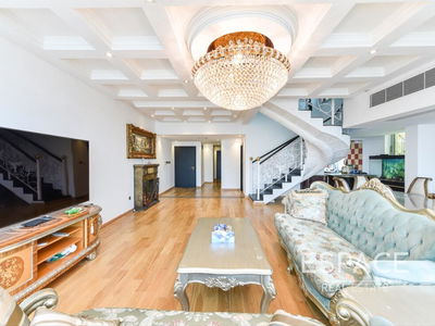 La Riviera, United Arab Emirates  La Riviera, United Arab Emirates