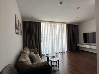 Green Diamond, Vietnam  Green Diamond, Vietnam