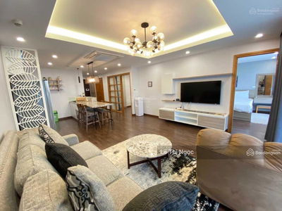 D'. Le Roi Soleil, Vietnam D'. Le Roi Soleil, Vietnam