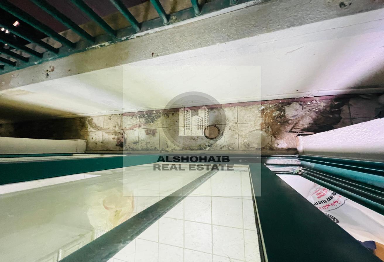 Khalidiya Street, United Arab Emirates Khalidiya Street, United Arab Emirates