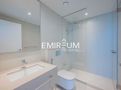 La Vie, United Arab Emirates  La Vie, United Arab Emirates