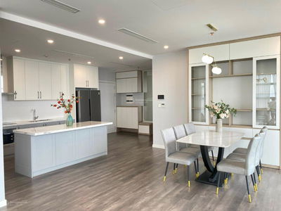 The Nine, Vietnam The Nine, Vietnam