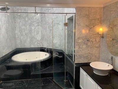 The Manor, Vietnam The Manor, Vietnam