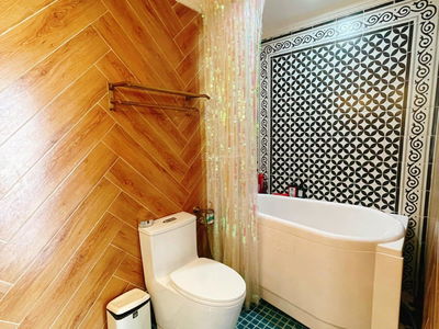 Handi Resco Le Van Luong, Vietnam Handi Resco Le Van Luong, Vietnam