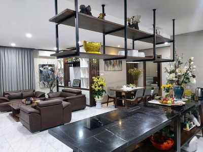 Seasons Avenue, Vietnam Seasons Avenue, Vietnam