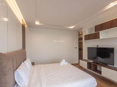 Hong Kong Tower, Vietnam  Hong Kong Tower, Vietnam