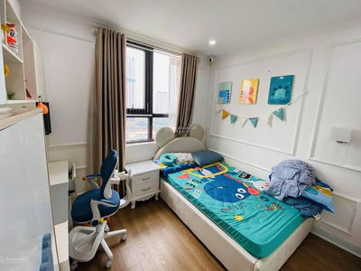 Trung Kinh Street, Vietnam Trung Kinh Street, Vietnam