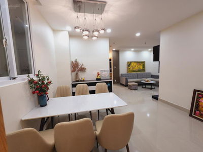 Him Lam Cho Lon, Vietnam Him Lam Cho Lon, Vietnam