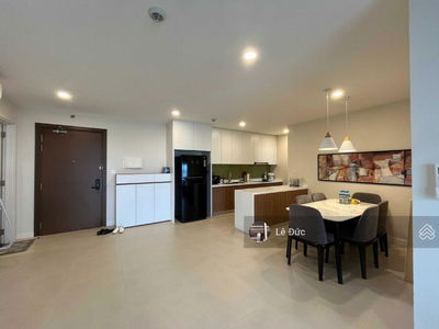 Kosmo Tay Ho, Vietnam Kosmo Tay Ho, Vietnam