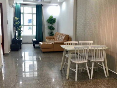 Hoang Anh Thanh Binh, Vietnam Hoang Anh Thanh Binh, Vietnam