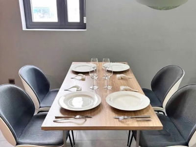 Gehäuse In Ho Chi Minh City, Vietnam Gehäuse In Ho Chi Minh City, Vietnam