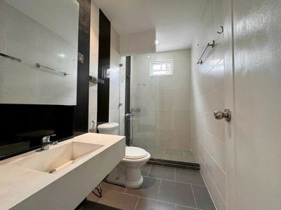 Gehäuse In Hanoi, Vietnam Gehäuse In Hanoi, Vietnam