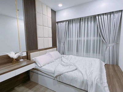 Sunrise Riverside, Vietnam Sunrise Riverside, Vietnam