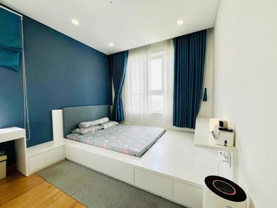 Hung Phat Silver Star, Vietnam  Hung Phat Silver Star, Vietnam