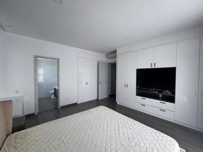 Happy Valley, Vietnam Happy Valley, Vietnam