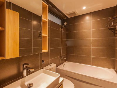 Housing in Ho Chi Minh City, Vietnam  Housing in Ho Chi Minh City, Vietnam