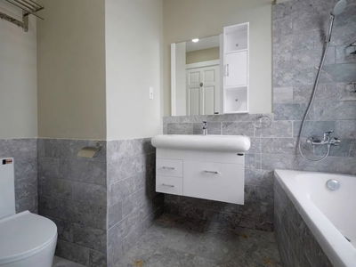 Housing in Ho Chi Minh City, Vietnam  Housing in Ho Chi Minh City, Vietnam