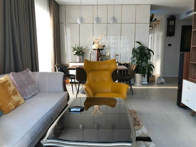 Diamond Island, Vietnam Diamond Island, Vietnam