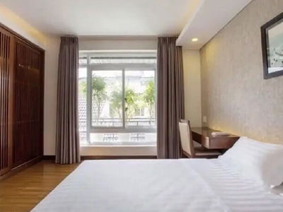 Saigon Pearl, Vietnam  Saigon Pearl, Vietnam