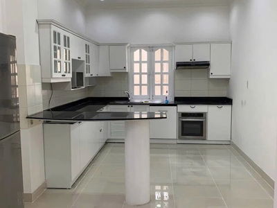 Housing in Ho Chi Minh City, Vietnam  Housing in Ho Chi Minh City, Vietnam