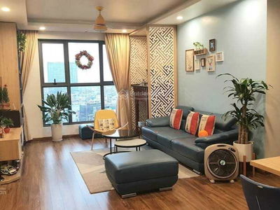 The Golden Palm Le Van Luong, Vietnam The Golden Palm Le Van Luong, Vietnam