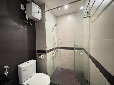 Scenic Valley, Vietnam  Scenic Valley, Vietnam