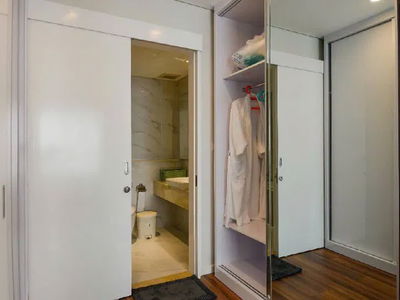 Diamond Island, Vietnam Diamond Island, Vietnam