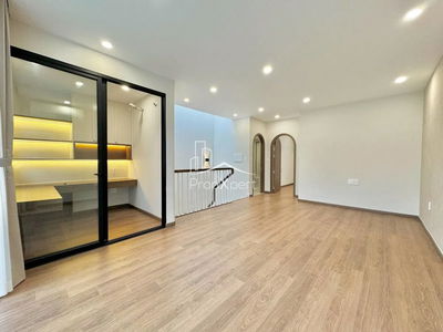 Diamond Island, Vietnam Diamond Island, Vietnam