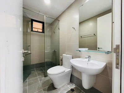 Gateway, Vietnam Gateway, Vietnam